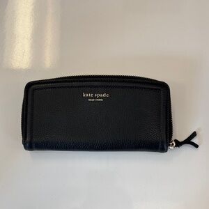 Kate Spade Black Zip Wallet